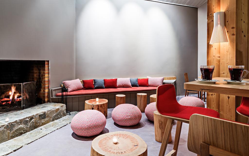 Hotel Les Bruyeres Les Menuires Bagian luar foto